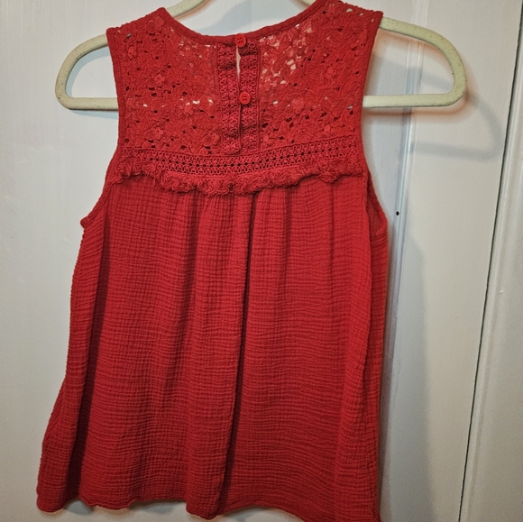 Women's Sleeveless Red Top - Picture 3 of 7